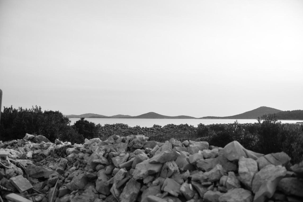 Beach House Marina Grande Betina  Bagian luar foto