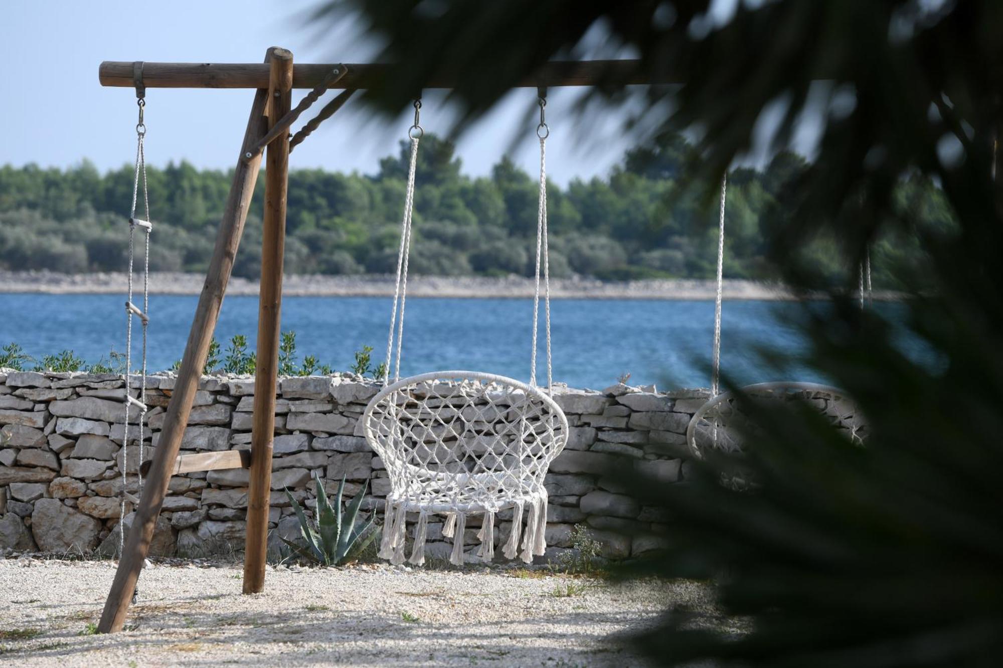 Beach House Marina Grande Betina  Bagian luar foto