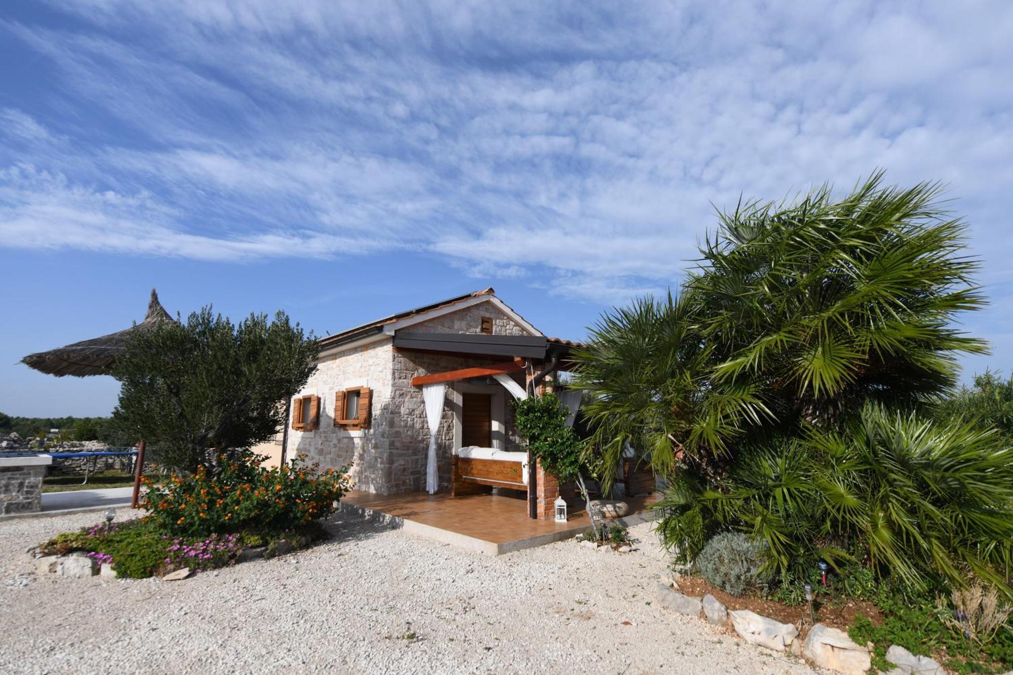 Beach House Marina Grande Betina  Bagian luar foto